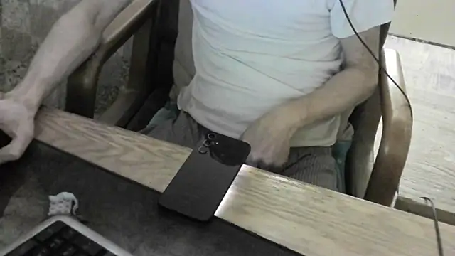 FiSTALiTYn Webbikameraesitys