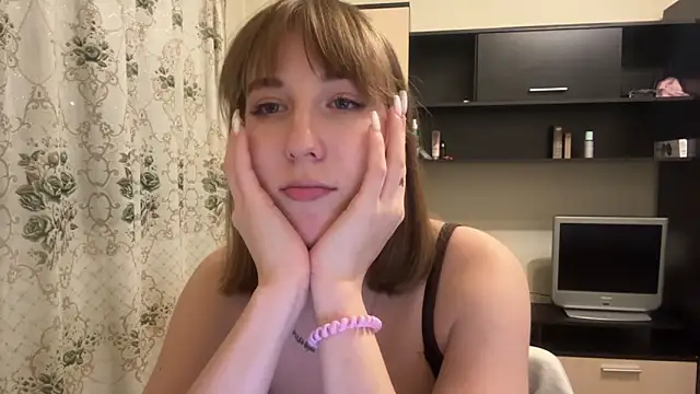 AquilineOrites Live XXX Chat