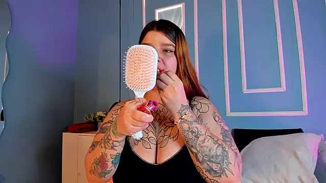 Chat +18 de julieta_zc ao vivo