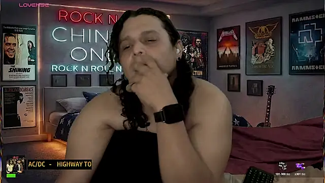 chino_roz Live XXX Chat