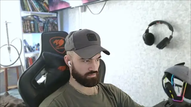 _Mostly_ – Kamerová šou