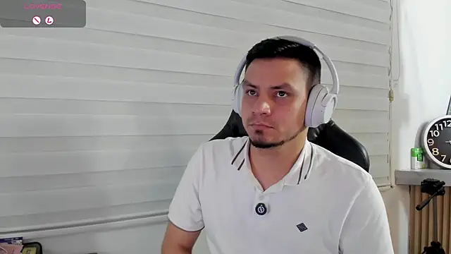 Rick_AdamsのライブXXXチャット