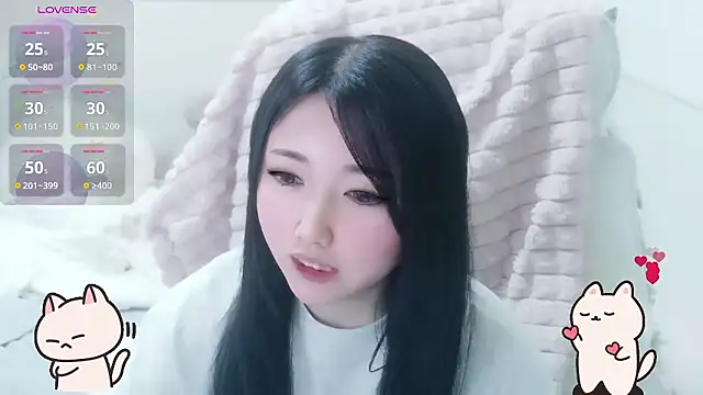 Hibikiii_'s Live XXX Chat