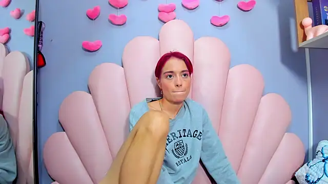 luci_miller – Naživo XXX chat