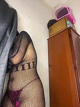 Aurora_fantasyPink: απευθείας συνομιλία ΧΧΧ