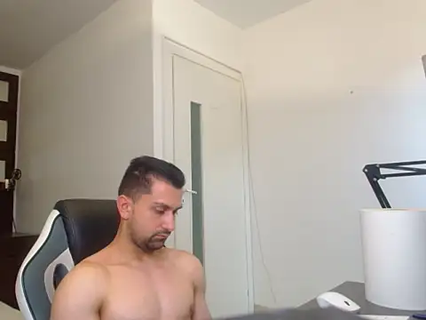 Show modela BryceReign na web-kameri