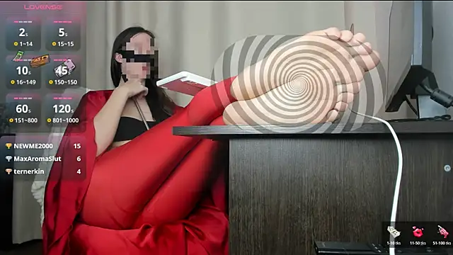 holyharlot's Live XXX Chat