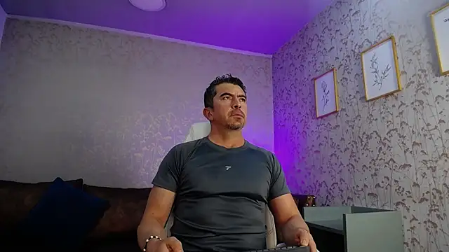 عرض كام JuanKFit_45