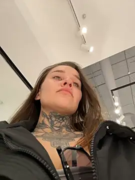 Czat XXX na żywo – KishaMur