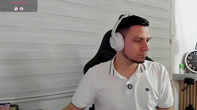 Rick_Adams' Live XXX Chat