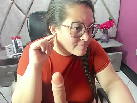 Sarah_Boobs_: απευθείας συνομιλία ΧΧΧ