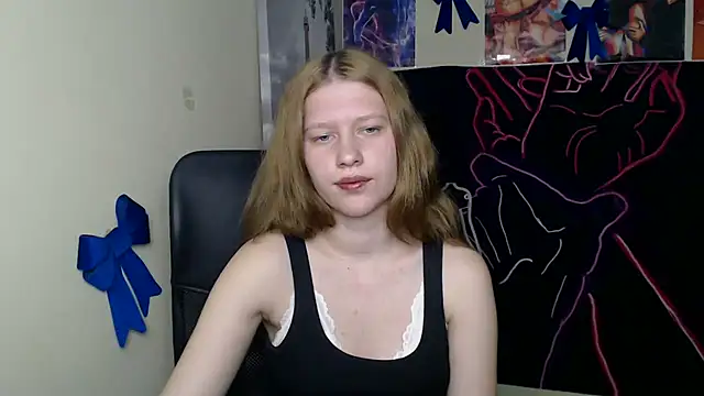 StellaCRL live XXX chat