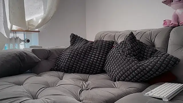 iam_valentinadoll Chat XXX live