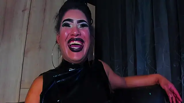 عرض كام RobertaxGutierrez