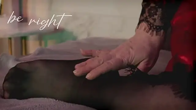 KellyPerfection: онлайн-секс-чат