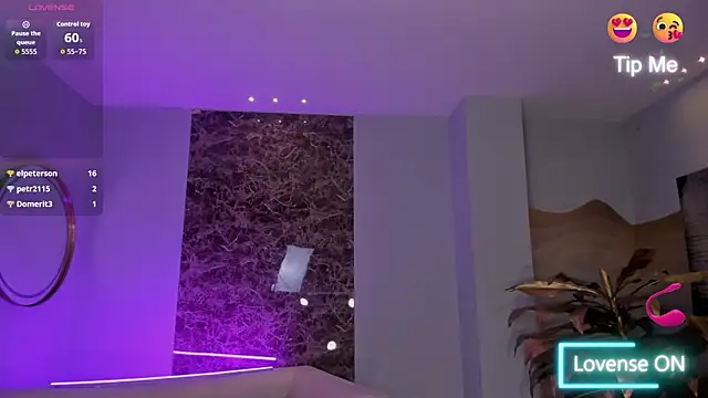 Chat XXX ao vivo de ArianaNova