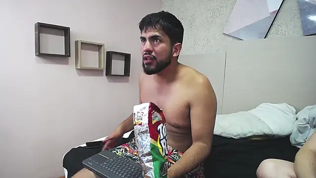 Camille_n_Shaggy Webcam Show