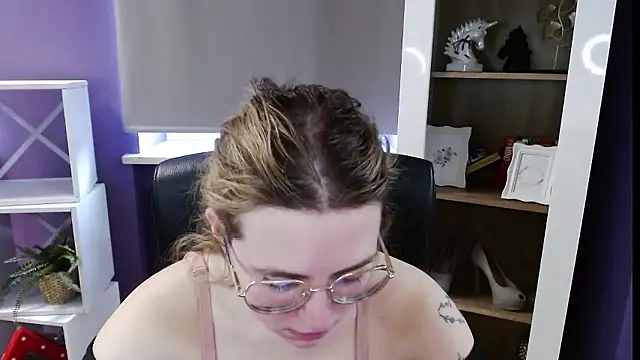 Zoey_Erotic: απευθείας συνομιλία ΧΧΧ