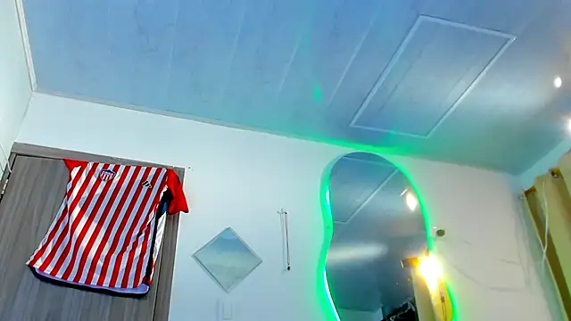 Kris_Khalifa69 Live XXX Chat