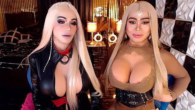 MonstrousCockDiva: διαδικτυακό σόου στην κάμερα