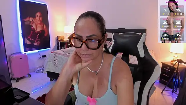 แชท XXX สดของ RubyStrome