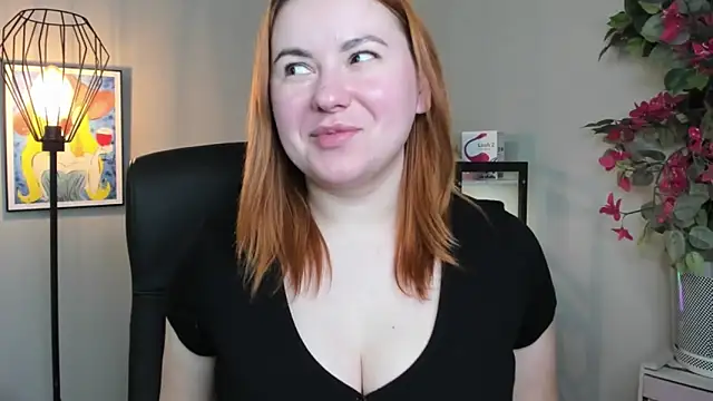 LAYLAxSTAR: απευθείας συνομιλία ΧΧΧ