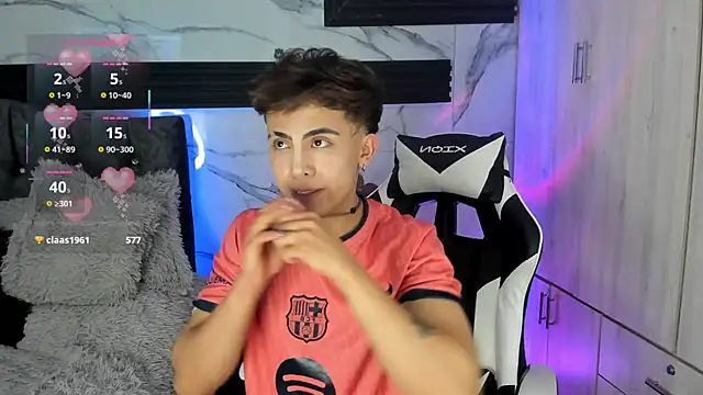 Chat XXX en directo de Saimonvela