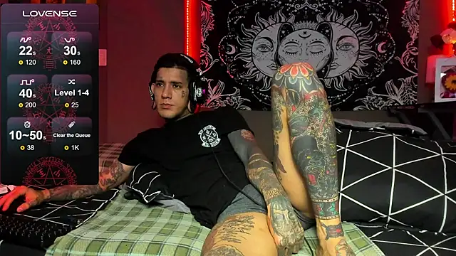 jhonny__ackerman: απευθείας συνομιλία ΧΧΧ