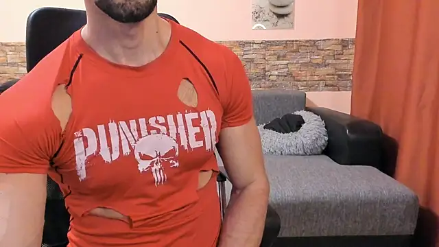 HotHunkTrainer – Naživo XXX chat