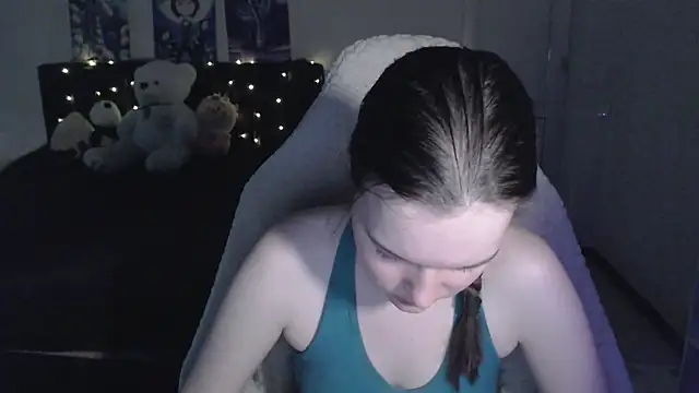 Little_flowers Adlı Modelin Canlı XXX Sohbeti