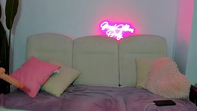 Cassy-Foxyn Live XXX chat