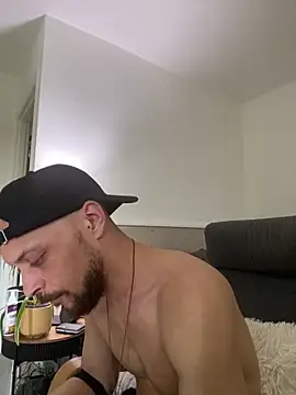 Pokazy przed kamerką – MattMiller28