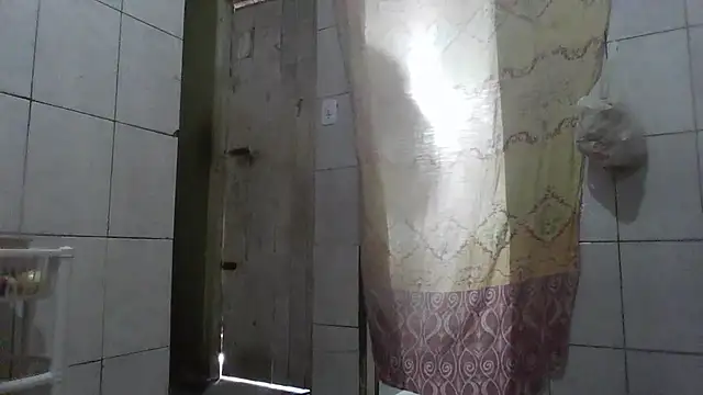 thasmyni Chat XXX in diretta