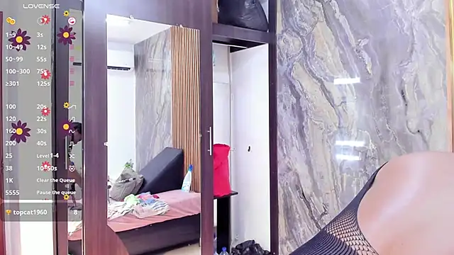 Czat XXX na żywo – LauraSaenz01