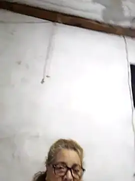 momismilf544: απευθείας συνομιλία ΧΧΧ