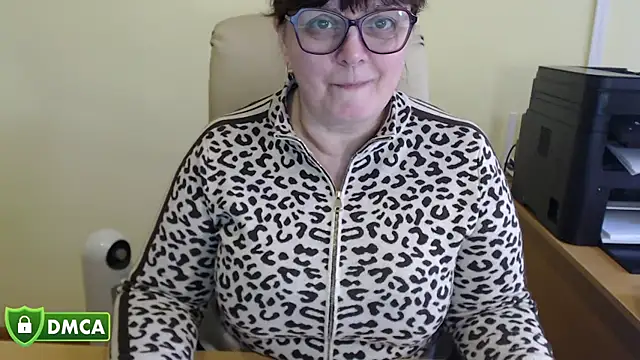 Živý XXX chat BrandiOhNight