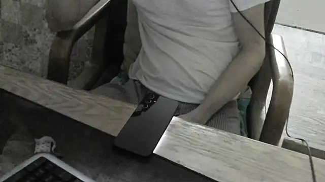 FiSTALiTY 在線直播表演