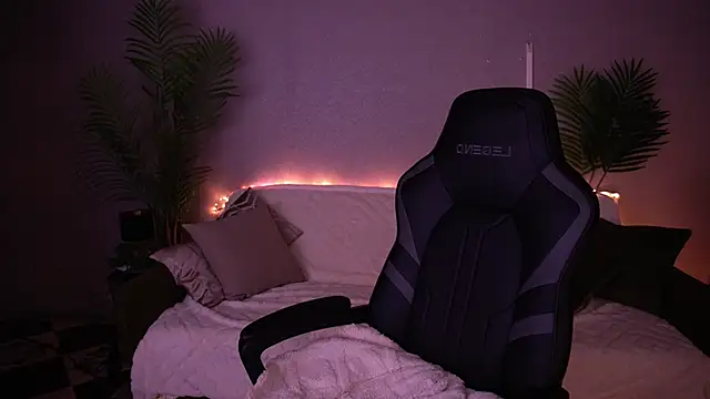 MirandaWong: απευθείας συνομιλία ΧΧΧ