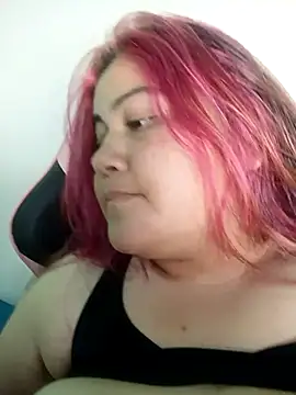 Marilush_: διαδικτυακό σόου στην κάμερα