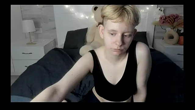 EloraBlu – Live XXX-chat