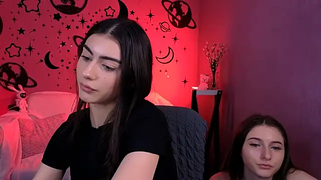 Show modela nekky_mouse na web-kameri