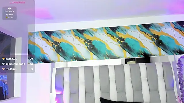 Chat +18 de IsaDiiaz ao vivo