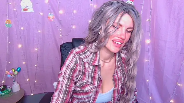 MilaLoona: απευθείας συνομιλία ΧΧΧ