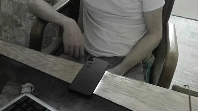 Chatroom XXX en direct de FiSTALiTY