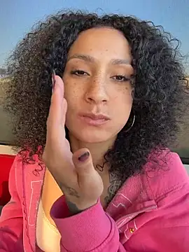 Czat XXX na żywo – FerrariFrench