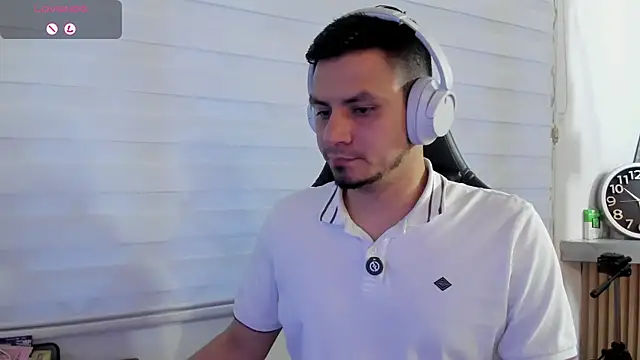 Rick_AdamsのライブXXXチャット