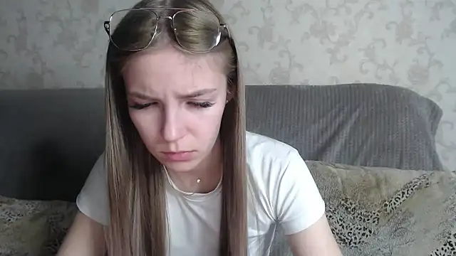 HitGyrl Chat XXX live