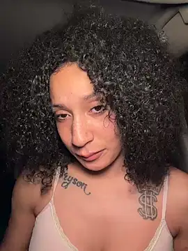 FerrariFrench live XXX chat