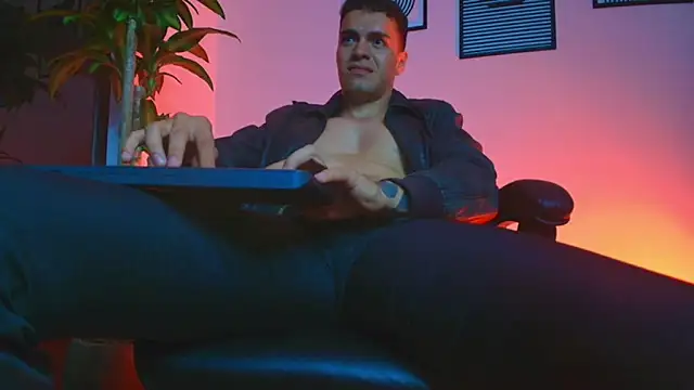 Chat XXX en directo de ALPHA_DOMINUS_