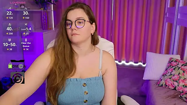 Chat +18 de KellyKleine ao vivo